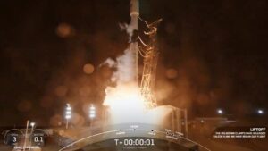 美国国家航空航天局 （NASA） 最新的太空望远镜升空，绘制整个天空和数百万个星系的地图