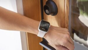 Apple Watch 可能会配备内置摄像头以支持 AI 功能