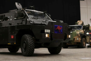 泰雷兹澳大利亚公司在 Bushmaster 车辆上测试反无人机系统