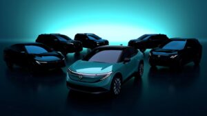 日产凭借以第三代 Leaf 为首的新 EV 阵容回到了其大胆的最佳状态——是的，它是一款 SUV