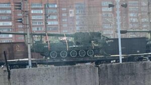 一次 HIMARS 打击可能就摧毁了库尔斯克的三门朝鲜“神奇武器”榴弹炮