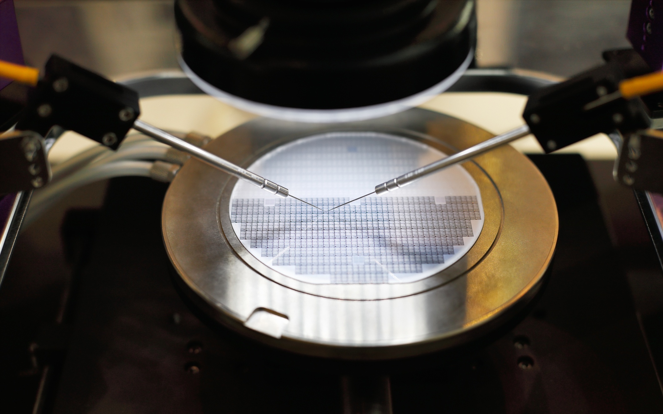 美国商务部限制 19 家中国和台湾公司购买美国科技产品