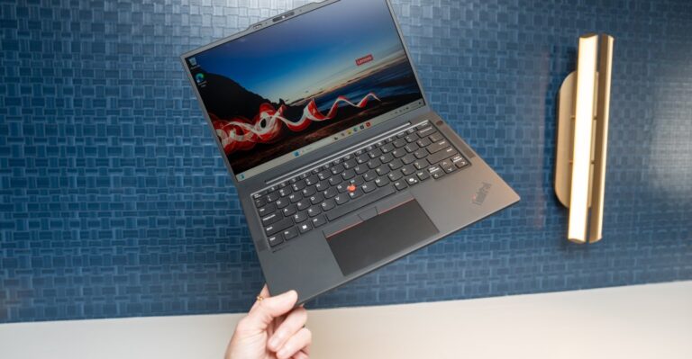联想的 ThinkPad X13 变得更轻