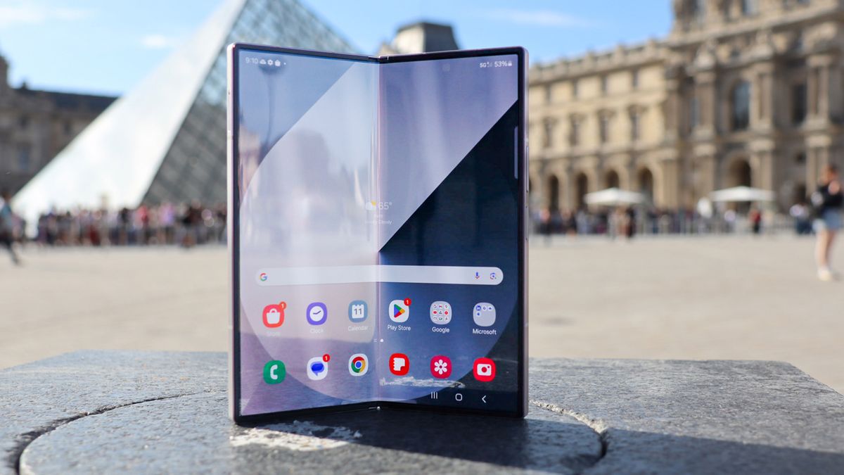 有传言称，可折叠 iPhone 显示屏将保持 iPad 的 4：3 纵横比——这是有充分理由的