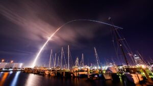 太空部队批准 Vulcan 火箭作为 SpaceX 的军事发射竞争对手