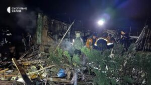 俄罗斯人用 Shahed 无人机攻击哈尔科夫：2 人死亡，30 人受伤，包括儿童