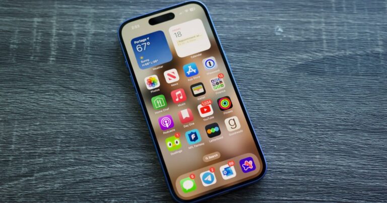 Apple 可能会在 iPhone 17 上进行大规模前置摄像头升级