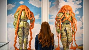 佳士得首场 AI Art Auction 以 728,000 美元成交，外加争议
