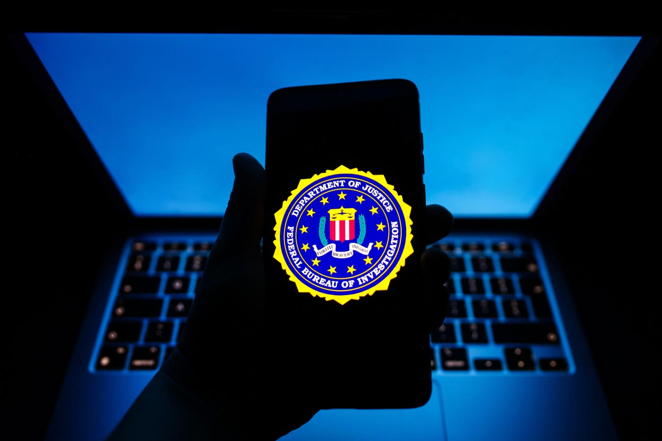 FBI 表示现在设置 2FA 以缓解日益复杂的攻击