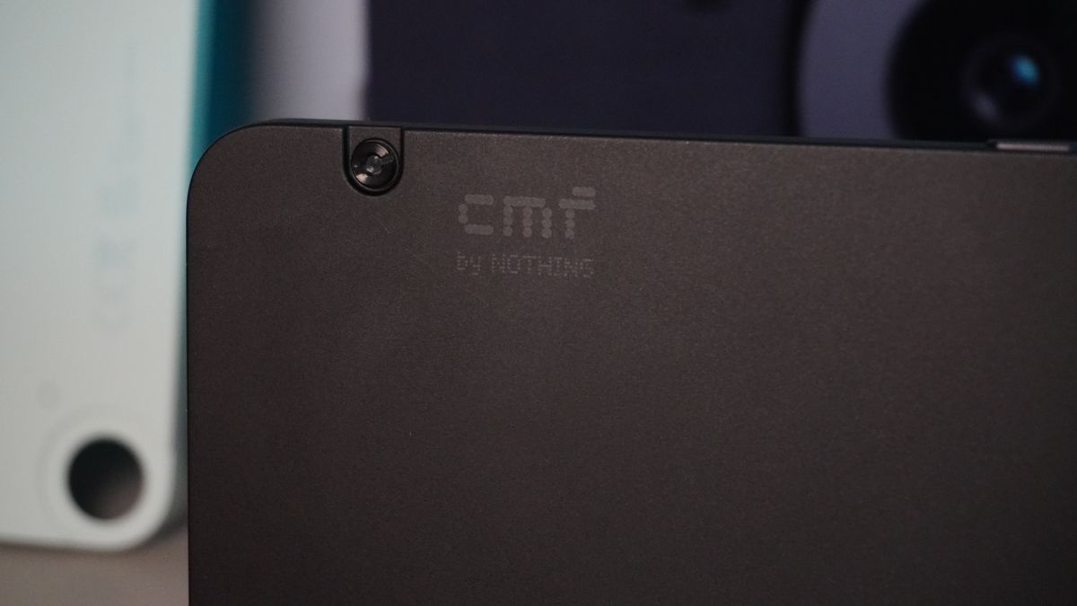 Nothing 的 CMF Phone 2 在动手泄漏中显示 – 可能是有史以来最好看的负担得起的设备
