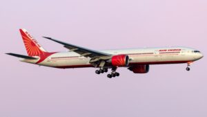 炸弹威胁促使飞往纽约的印度航空公司波音 777-300ER 返回孟买