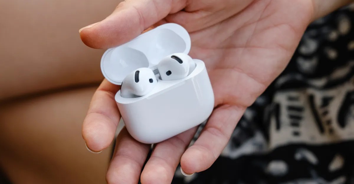 Apple 的 AirPods 4 已降至迄今为止的最低价格