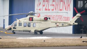波兰首架国产莱昂纳多 AW149 离开装配线，取代老化的苏联时代直升机