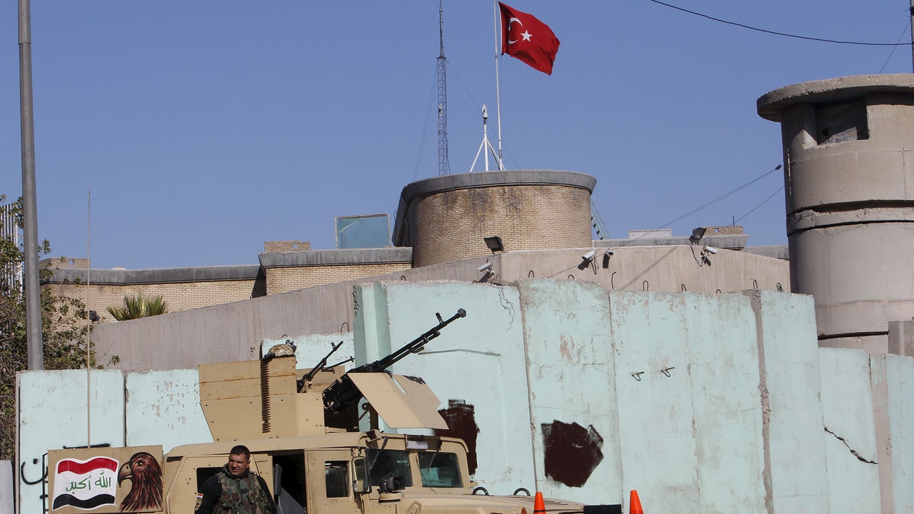 无人机袭击针对尼尼微的土耳其军事基地，无人员伤亡报告