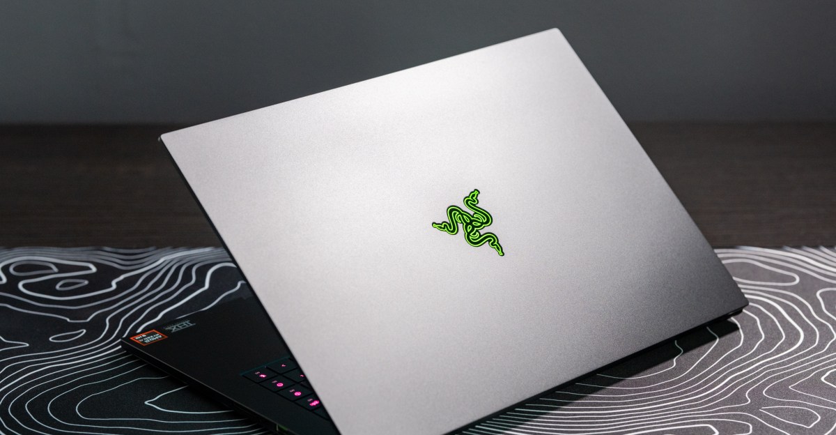 我仍在测试新的 Razer Blade 16，我感觉很复杂