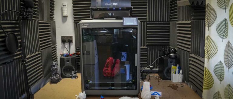 就价格而言，这款大幅面复丝 3D 打印机是我工作室中想要的
