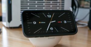 Anker 的 8 合 1 充电站已降至新低价格