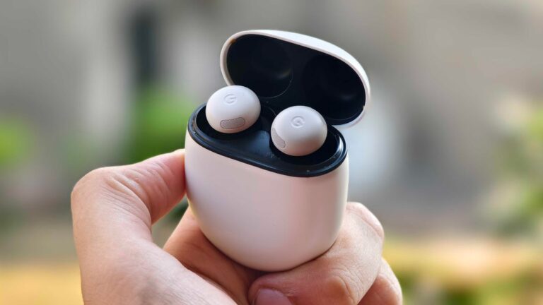 这些 Pixel 耳塞是 Android 用户的必备品 – 而且它们仍在销售中
