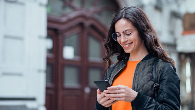 2025 年最佳 Android 防病毒软件：在 Avast Mobile Security 上节省 50%