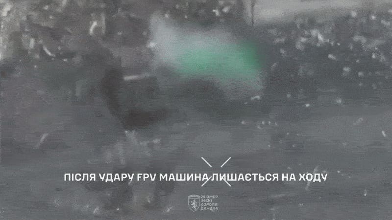 乌克兰的 Turtle Tank 救护车对多次无人机袭击不屑一顾，以疏散 Chasiv Yar 的伤员