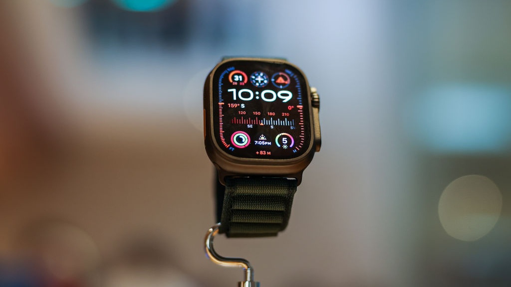苹果可能会到 2027 年为 Apple Watch 添加摄像头和 AI