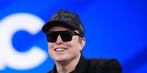Elon Musk 和 Neuralink 高管 Shivon Zilis 一起迎接第四个孩子