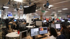 Crisil 表示，IT 服务行业将在 26 财年保持 6-8% 的增长 – 专注于人工智能、削减成本会有所帮助吗？