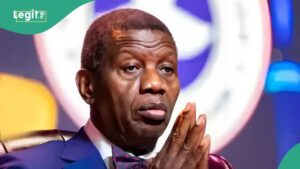 Adeboye 牧师打破沉默，对 AI 生成的关于毒品、奖学金、“Pl...