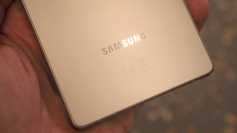 如果 Samsung Galaxy S25 Edge 看起来这么好，我应该在哪里注册？