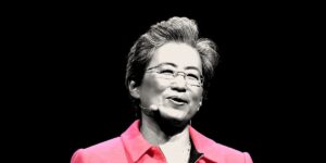 她拿下了 Intel。现在，AMD 的 CEO 要创造一个新的奇迹。