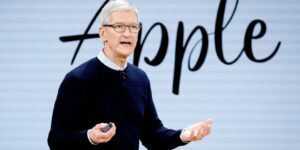 一旦 AI 升级延迟，Apple 的 Siri 不会很快变得更智能