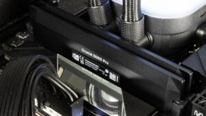 Crucial Pro 超频 DDR5-6400 C38 2x16GB 评测：快得骗人