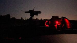 俄罗斯用 3 枚弹道导弹和 133 架无人机打击乌克兰：防空系统击落了 98 架无人机