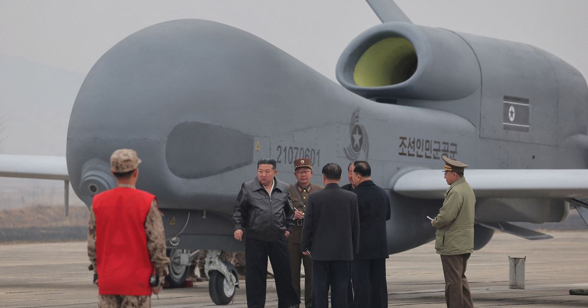 金正恩领导的朝鲜用人工智能“自杀式无人机”上演令人毛骨悚然的第三次世界大战