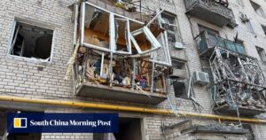 乌克兰第聂伯罗 4 人死亡，俄罗斯用“2 打多架无人机”进行打击