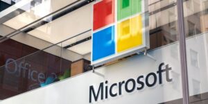 Microsoft 开发内部 AI 模型以挑战 OpenAI：报告