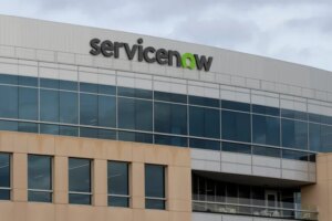 ServiceNow 发布无代码、低代码 AI 代理生成器