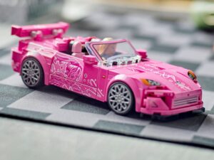 乐高速度冠军将 Suki 的标志性本田 S2000 从 2 Fast 2 Furious 添加到其阵容中