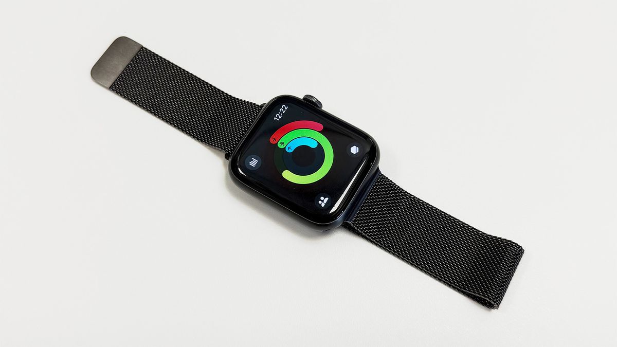 Apple Milanese Loop 评测：一款华丽的不锈钢 Apple Watch 表带，价格不菲
