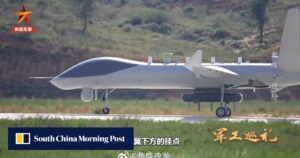 中国彩虹 9 号无人机的 AI 自主性和续航能力有望改变无人战