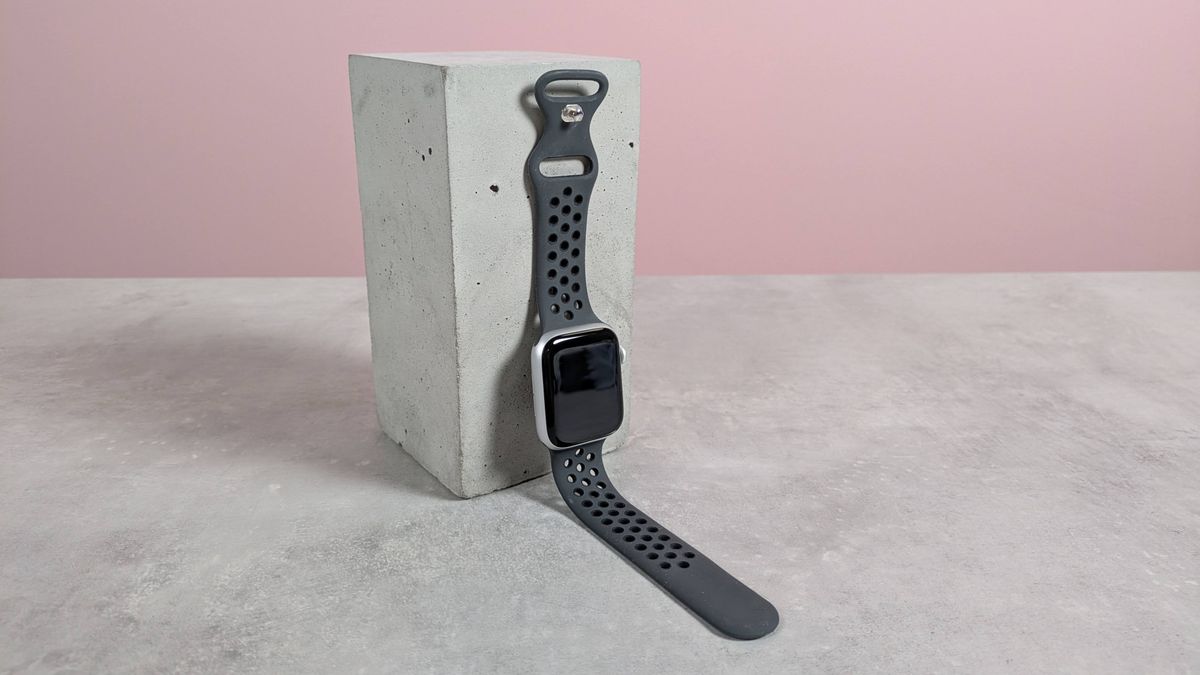 Upeak 运动表带非常舒适，我忘记了我戴的是 Apple Watch——但它并不是市面上最优质的表带