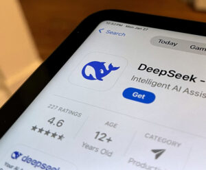从 DeepSeek 到 Distillation：在 AI 世界中保护 IP
