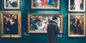 首场 AI Art 拍卖打破纪录，销售额达到 728,000 美元