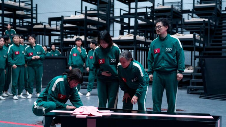 在《鱿鱼游戏》的最后一季中，角色们会面临哪些游戏？
