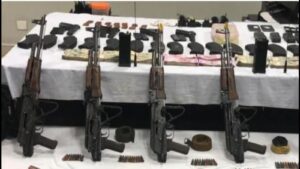 六名喜欢的 Kzf 因在旁遮普通过无人机走私武器而被判无期徒刑