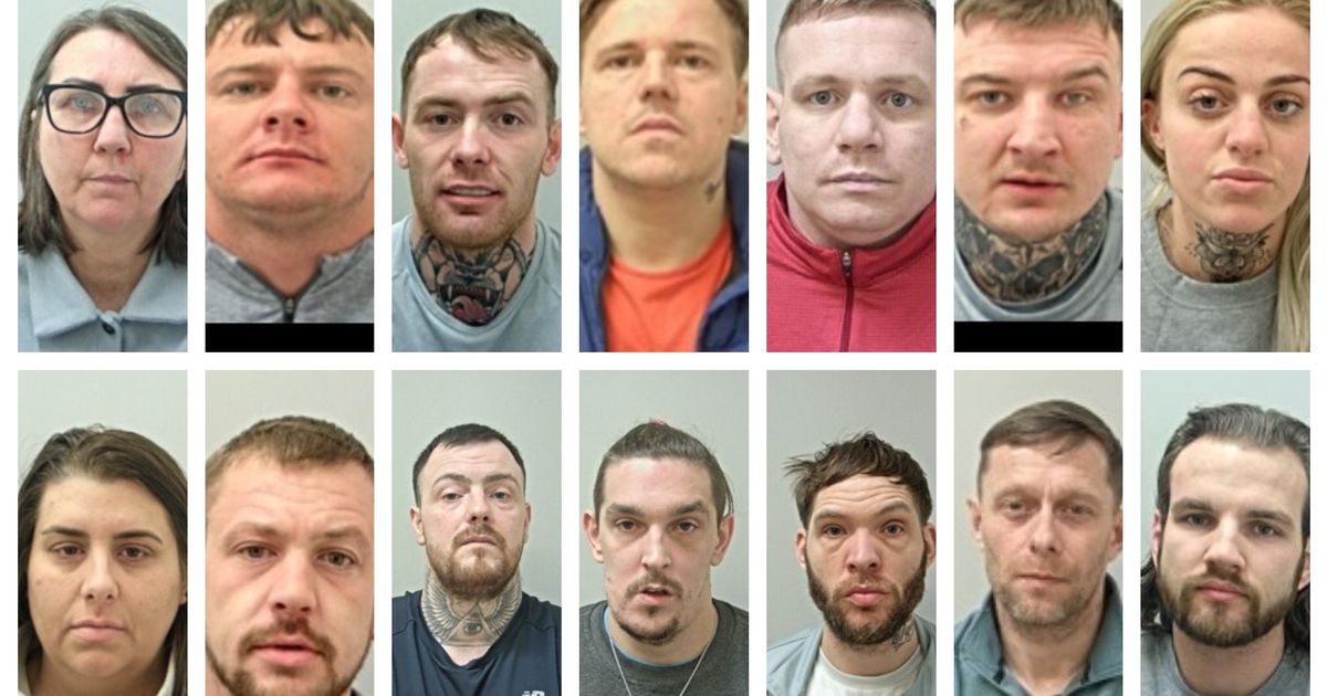 该团伙包括监狱护士，他们使用无人机和儿童服装将毒品走私到兰开夏郡的监狱