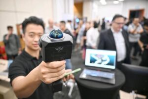 防无人机枪系统，为新加坡安全开发的 AI 火灾调查扫描仪