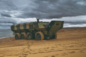 VBA 8x8 装甲车：意大利两栖部队的未来核心，将于 2025 年开始交付