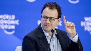 赋予 AI 放弃的权利：Anthropic CEO 的“最疯狂”想法