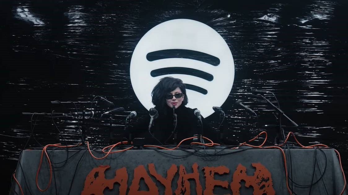 Spotify 与 Lady Gaga 的新闻发布会表明，音乐流媒体服务毕竟确实为粉丝着想